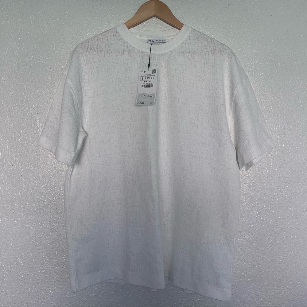 Zara Men’s Tshirt - textured